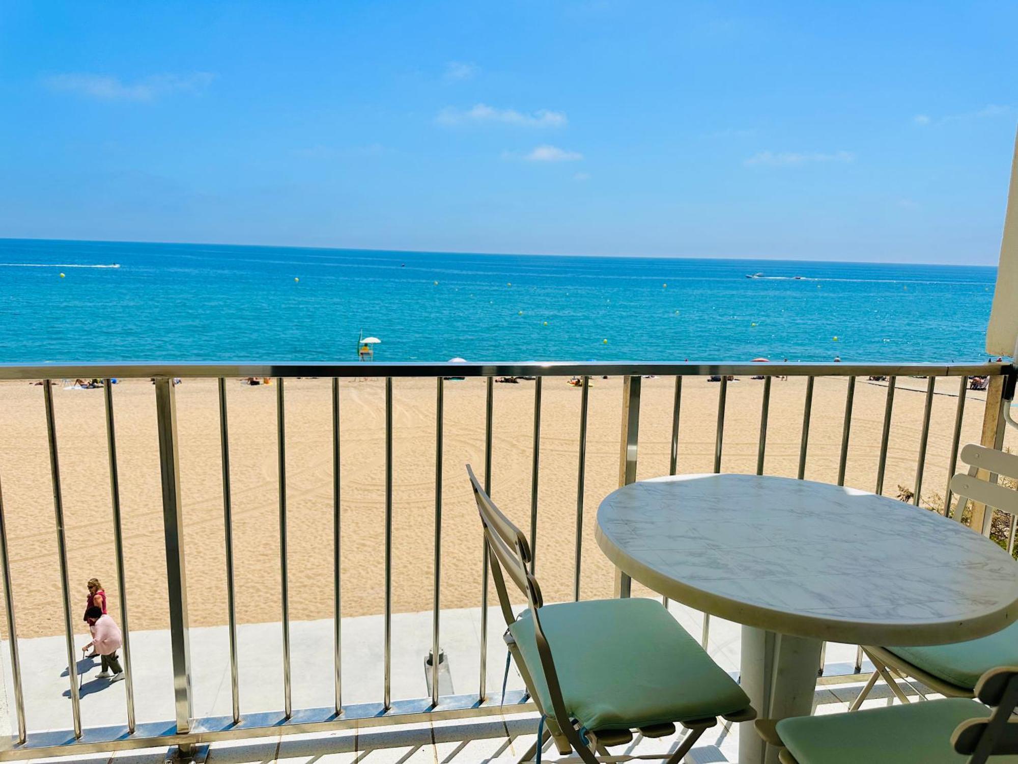 Investingspain Studio Beach Paradise Front Sea Views Swimming Pool Platja d'Aro  Exterior foto
